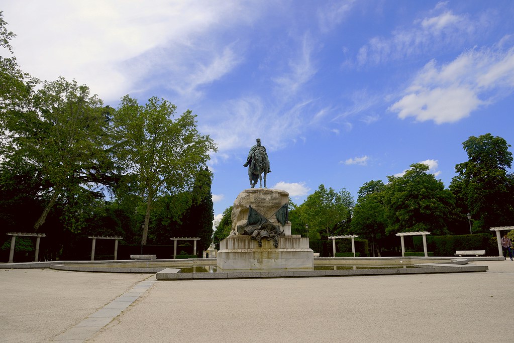 Plaza de Guatemala, Parque del Retiro Madrid España